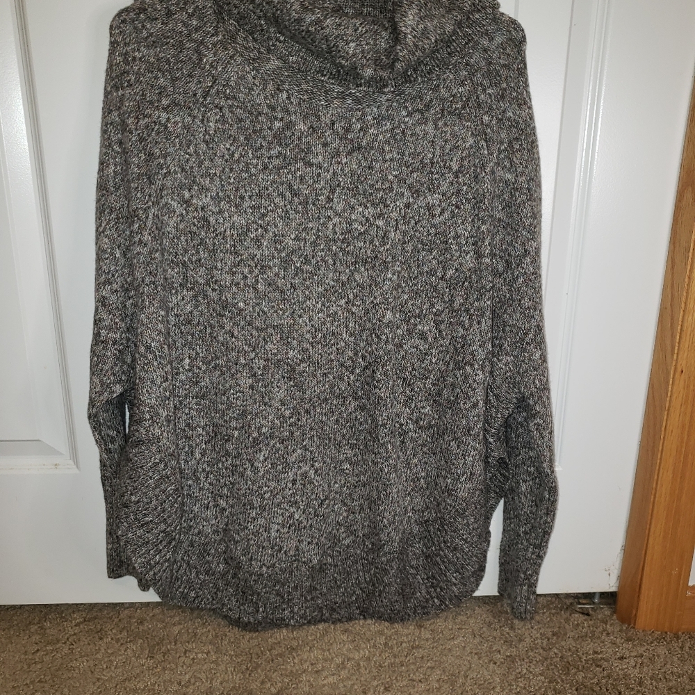 Sweater puncho